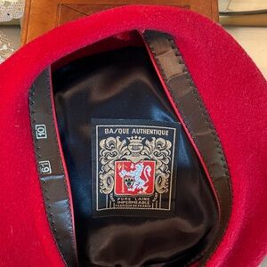 Basque Authentique Made in France Red Mens XL Wool Beret